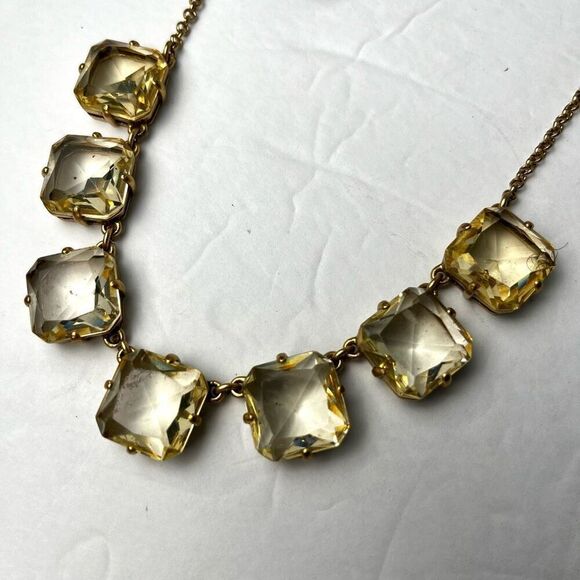J. Crew Chunky Light Yellow Square Crystal Statement Nevklace - Picture 3 of 6